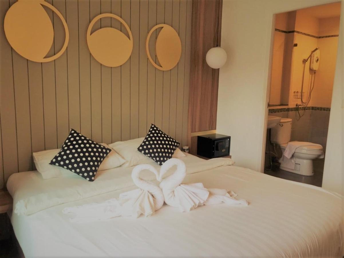 Bed and Breakfast La La Moon Krabi Poshtel'N' Pool Zewnętrze zdjęcie