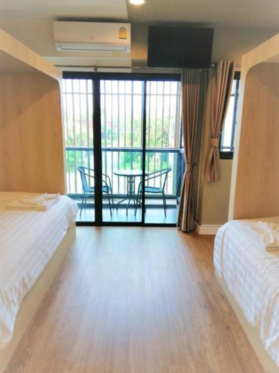 Bed and Breakfast La La Moon Krabi Poshtel'N' Pool Zewnętrze zdjęcie